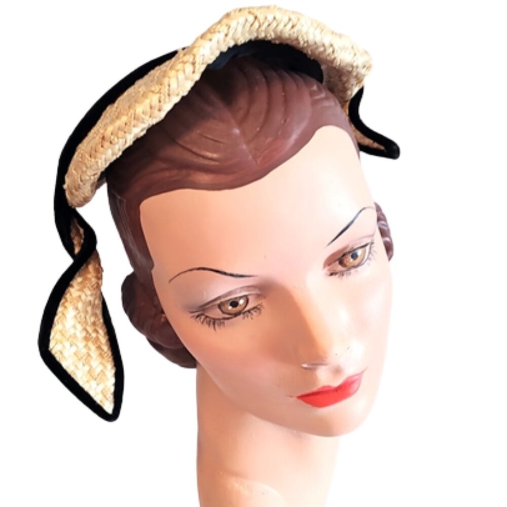 Unusual 1950s Vintage Tan Straw Small Hat With Wings and Black Velvet Trim